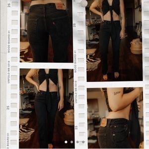 Mid rise black Levi denim pant